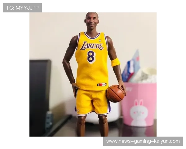 篮球巨星赛前素颜亮相，颜值与实力并存，震撼全场！